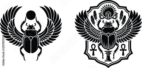 Fotografía Egyptian scarab beetle and ankh symbols