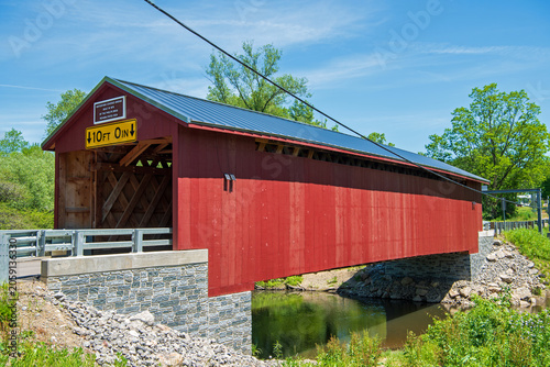 фотографія Waterford Covered Bridge in Erie County, Pennsylvania