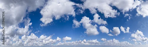 Panel kuchenny z motywem Panoramic Cloudscape Sky Over British Columbia, Canada With Fluffy Cumulus Clouds And Blue Horizon