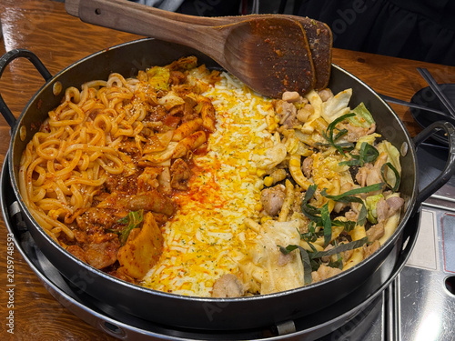 닭갈비, korean food dakgalbi