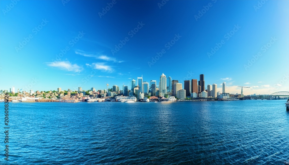 Fototapeta premium bright and sunny panoramic view of seattle skyline from the water