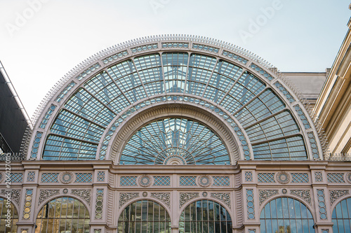 Verrière victorienne en arc de cercle, Royal Opera House Londres