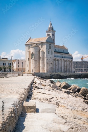 фотографія The famous Cathedral of Saint Nicholas the Pilgrim or Cathedral from Trani; Prov