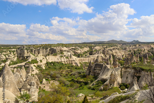 Cuadro en lienzo Stunning Cappadocia Landscape Under Blue Sky
