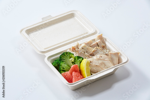 Canvas-taulu 鶏むね肉とブロッコリーのヘルシー弁当