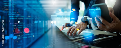 Quadro su tela Data infrastructure,workflows,data pipeline development