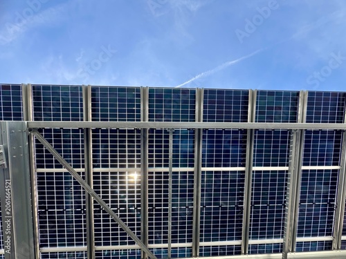 panneaux solaires vue large