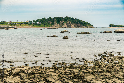 神奈川県　葉山町の初夏の海岸風景