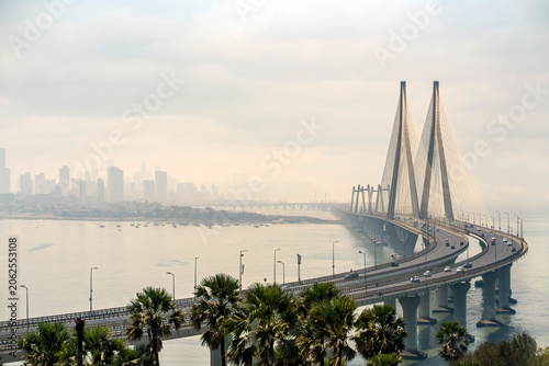 Foto Mumbai, India - Aerial view of Bandra Worli sea link bridge Mumbai Maharashtra I