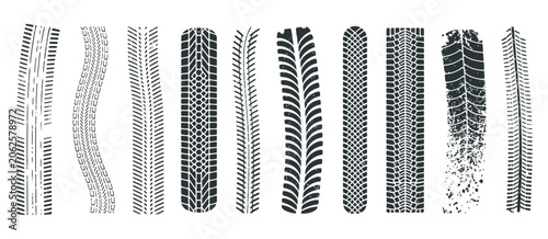 Obraz na plátně Tire track marks set, grunge rubber wheel skid marks car motorcycle bike tracks