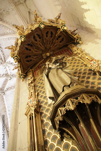 Canvas-taulu baroque altarpiece in a chapel in a gothic cathedral in burgos in spain