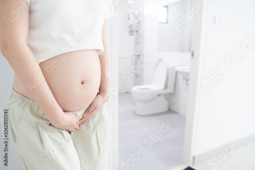 Konstfotografi Incontinence and frequent urination during pregnancy