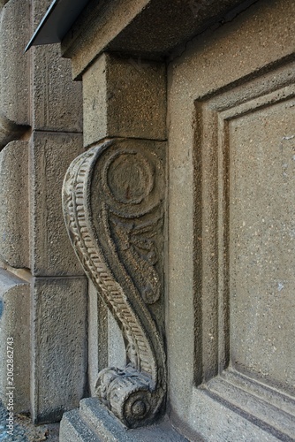 Decorative element on the front of the building