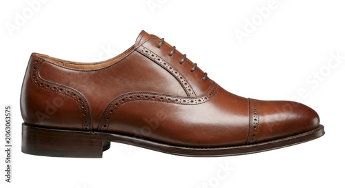 Fotografía Elegant brown leather dress shoe with intricate detailing