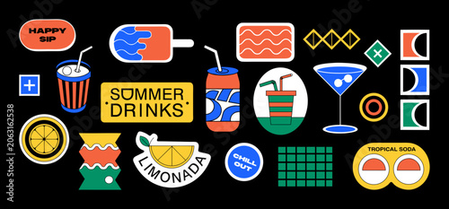 Foto Hand drawn summer drinks and design elements collection.