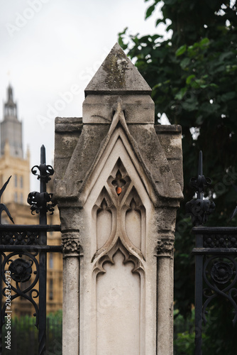 Fotografie Gothic stone architectural detail near the Palace of Westminster in London