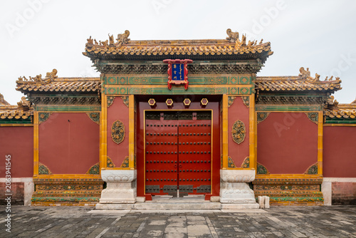 Fotografie Red Wall Palace Gate in Forbidden City, Beijing, China