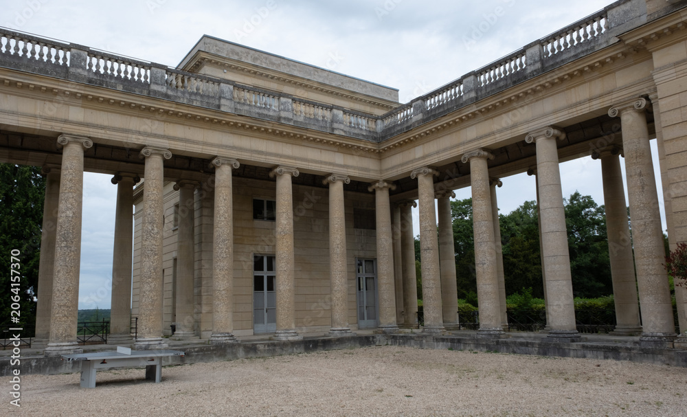 Fototapeta premium Classical/Neoclassical building façades, columns, pediments, Statues, Greco-Roman shapes and design, Ornaments... From this Architectural style inspired by Classical Antiquity. Mostly taken in Paris.