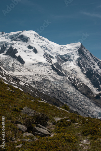 Fotografie Crevassed Alpine Ice and Snow Below Mont Blanc