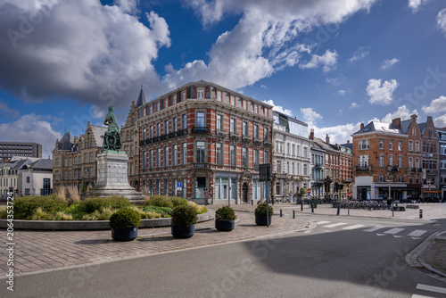 Photos Ghent(Gante) is a port city located in northwest Belgium, at the confluence of the Lys and Scheldt rivers