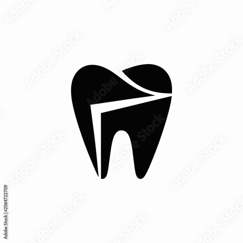 Photos Minimalist black and white tooth icon design.