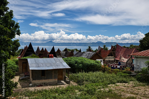 Traditional roofs facing the large lake