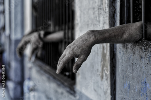 Konstfotografi blurred baciground of prisoner in dark cells