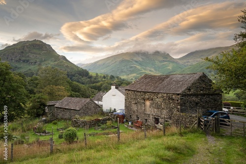 Tableau sur toile Old farm near Grasmere, The lake District