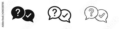 Cuadro en lienzo Question and Answer Speech Bubbles Icon Set