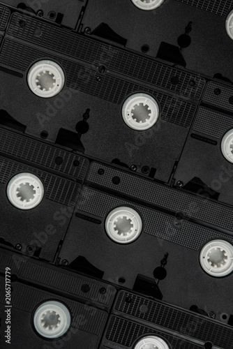 Schilderij op canvas Vintage black videotapes arranged in rows