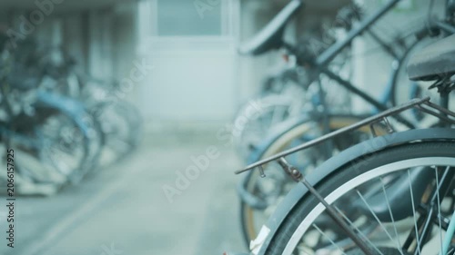 マンション　自転車置き場