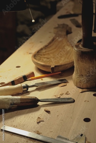 Slika na platnu The process of creating a handmade wooden musical instrument