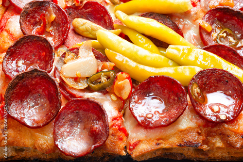 italian american detroit style square pizza