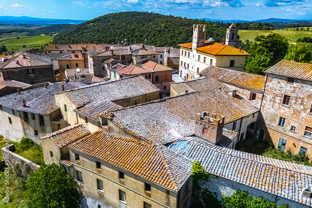 Obraz premium View of Trequanda in the province of Siena,Tuscany, Italy