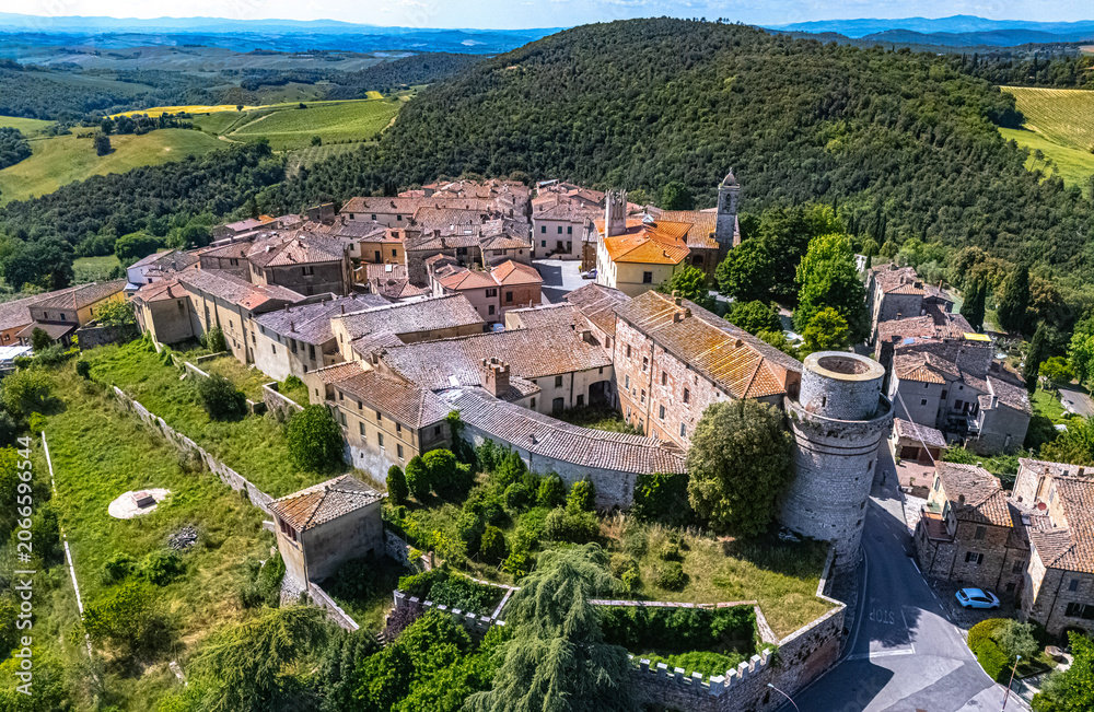 Obraz premium View of Trequanda in the province of Siena,Tuscany, Italy