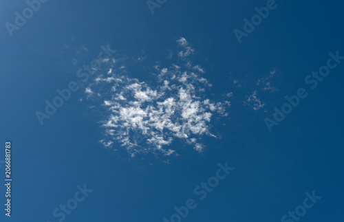 Photos Sehr kleines, lockers Wolkengebilde