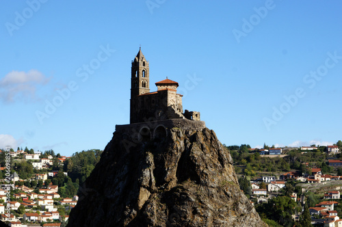 Église Saint-Michel d'Aiguilhe, mi-ombre, mi-lumière, Le Puy-en-Velay