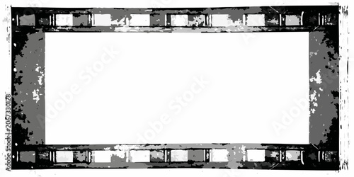 Fotografia Filmstrip Frame With Grunge Texture And Transparent Background