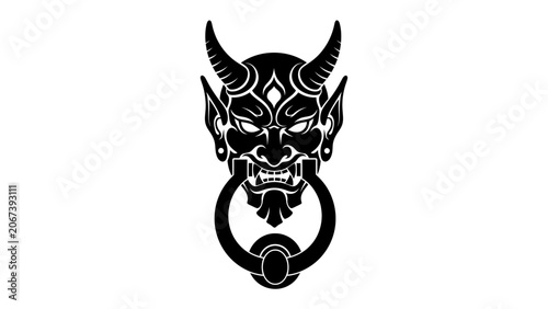 Foto Demonic Door Knocker: A striking black and white illustration of a fearsome demonic face with prominent horns and fangs, designed as a functional door knocker with a metal ring