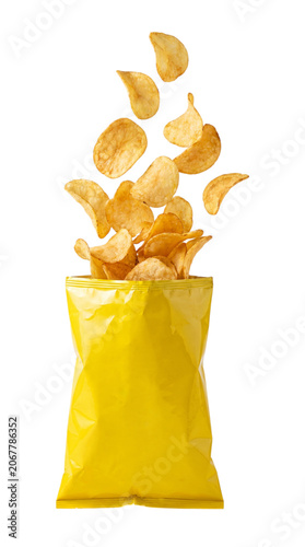 Foto Potato Chips Bursting From Yellow Bag On Transparent Background