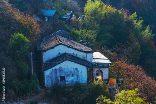 The ancient villages and beautiful natural scenery in the mountainous areas of Anhui Province, China were captured on November 17, 2022