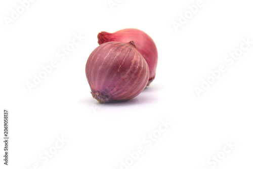 Fotografia Shallots on a white background