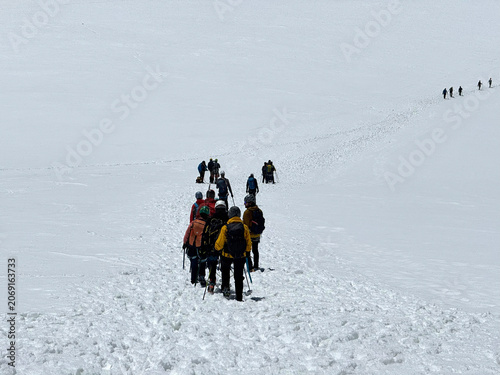 Alpine wonderland Matterhorn Glacier Paradise, Switzerland - Alpenparadies Matterhorn Glacier Paradise, Schweiz - Paradis alpin Matterhorn Glacier Paradise, Suisse - Paradiso alpino Matterhorn Glacier