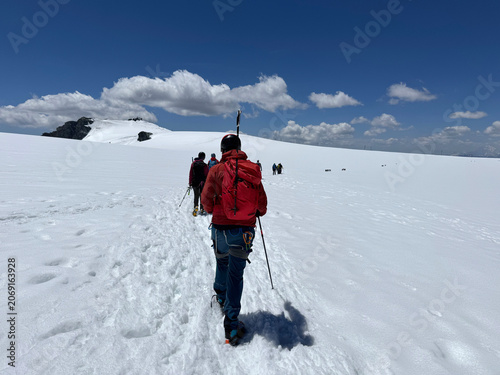 Alpine wonderland Matterhorn Glacier Paradise, Switzerland - Alpenparadies Matterhorn Glacier Paradise, Schweiz - Paradis alpin Matterhorn Glacier Paradise, Suisse - Paradiso alpino Matterhorn Glacier