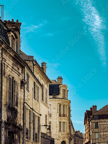 Cultural Heritage Explored: Discovering Auxerre's Timeless Street Scenes