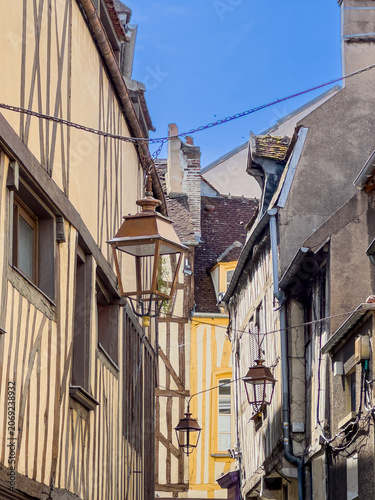 Cultural Heritage Explored: Discovering Auxerre's Timeless Street Scenes