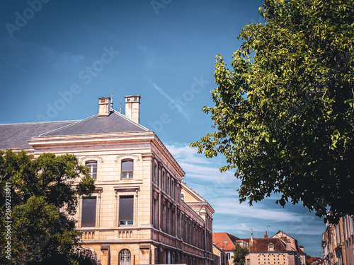 Cultural Heritage Explored: Discovering Auxerre's Timeless Street Scenes