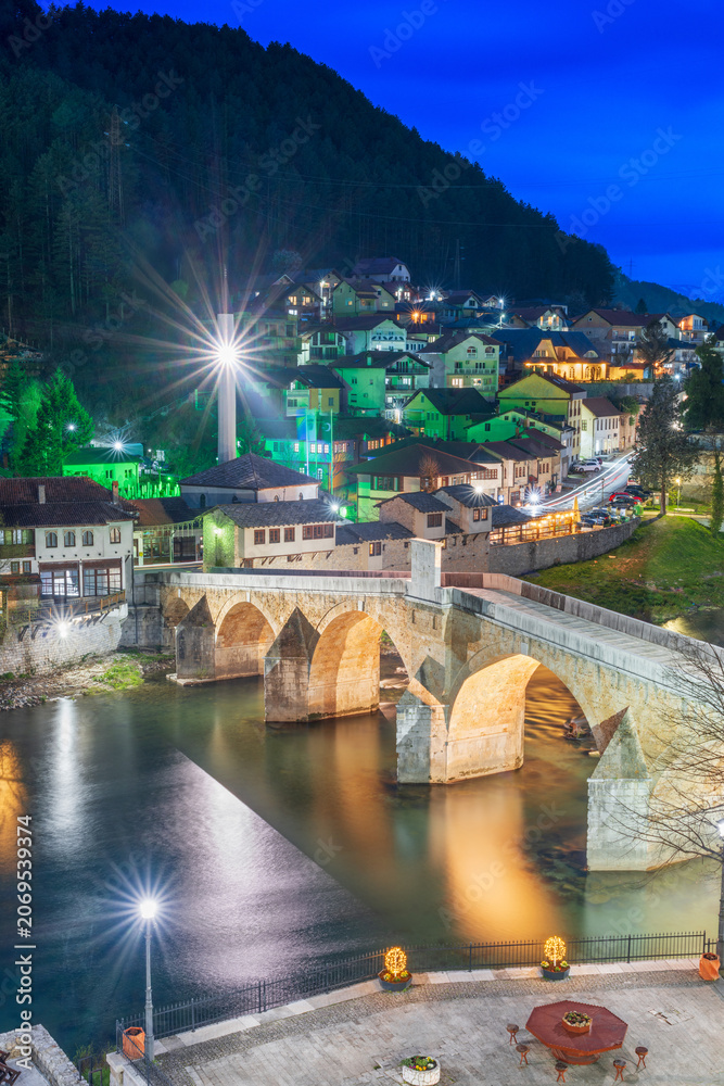 Obraz premium Konjic, Bosnia and Herzegovina with the Stara Cuprija Bridge over the Neretva River