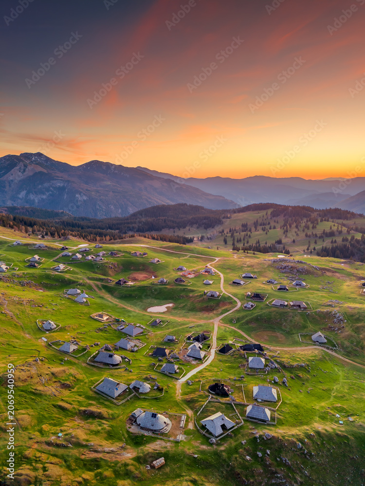Obraz premium Velika Planina, Slovenia at Dawn