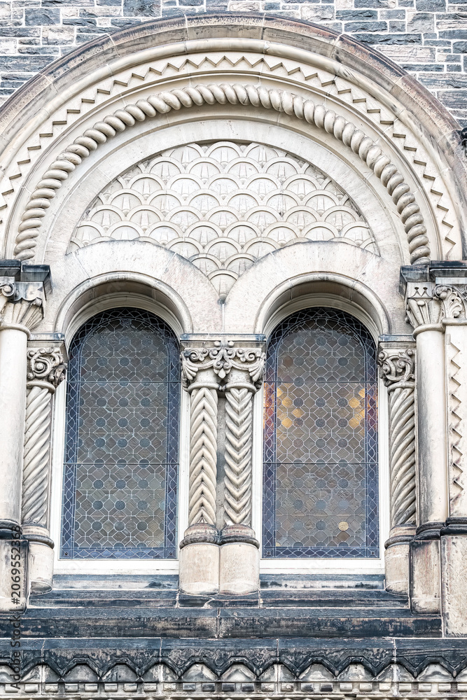 Fototapeta premium Colonial window. Ancient architecture in Toronto, Canada